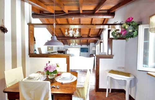 Vignola Apartment | Borgo V - Lake view and private terrace