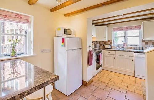 Condover Cottage | BORROWERS COTTAGE, character holiday cottage in Condover