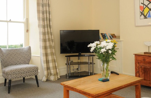Saint Martin Cottage | BOSISTOW FARMHOUSE, pet friendly, with open fire in Porthgwarra