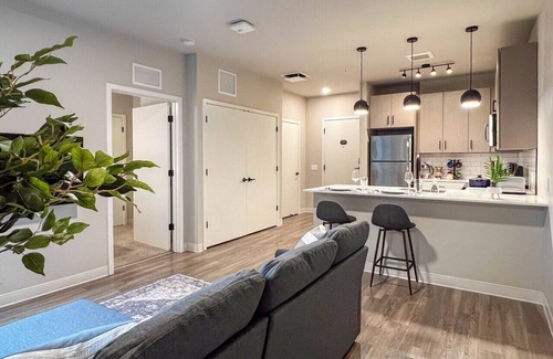 Boise Apartment | Botanicals & Cattle Vibes | Unique Vista Escape