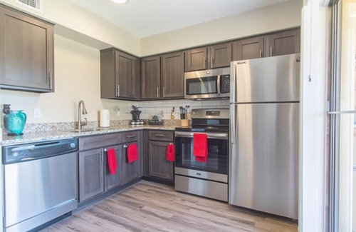 Far North Dallas Apartment | Boulevard Stays Tranquil 1BR King Suite Pool, Gym, Parking 04