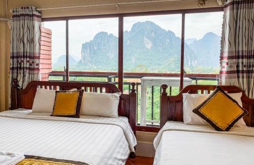 Vang Vieng Hotel | Bountang Mountain View Riverside Hotel