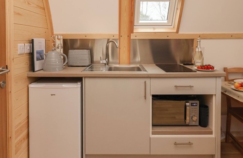 Driffield Cottage | BOUQUET, family friendly, character holiday cottage in Bridlington