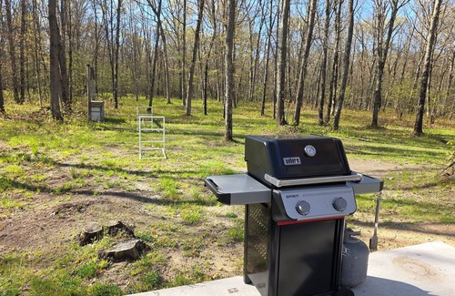 Bitely House | Bourbon St BlueBird (10 ACRES!)