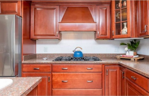 Phoenix Hill House | Bourbon tour destination w/hot tub & outdoor area