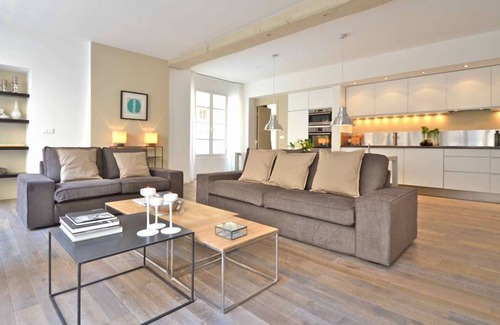Les Halles Apartment | Bourbons, 3BR/3BA, 6 people