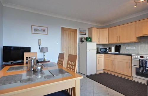 Poole House | Bournecoast: Three bedroom townhouse on Poole Quay with Harbour Views - HB10653