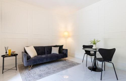 Vicenza Apartment | Boutique apt with private parking