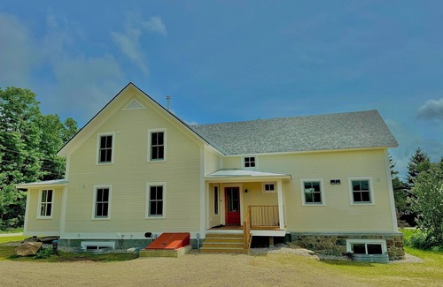 Bristol House | Boutique Country Vermont Farmhouse Fully Remodeled
