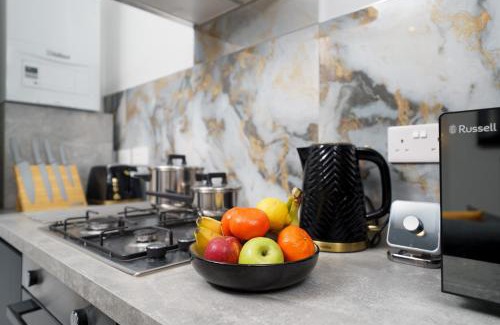Bromley North Apartment | Boutique Flat near O2 & Excel