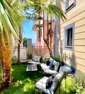 Pozzuoli Hotel | Boutique Hotel Palazzo Donna Iulia