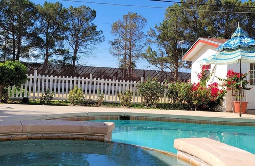 El Paso House | Bowen Estates in cul-de-sac large backyard & lots of room. 8024 Bowen Rd El Paso