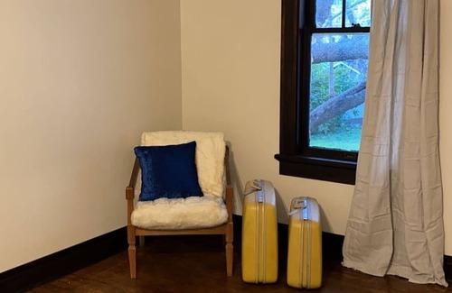 La Follette House | BOXWOOD INN-1 MIN ATV/6 MIN LAKE ACCESS
