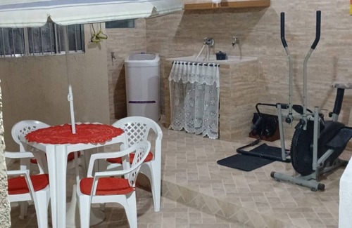 Zona Leste House | "Ideal refuge for work and conferences "