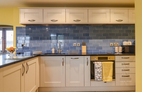 Exmoor National Park Cottage | BRADLEY STABLES, pet friendly, character holiday cottage in Withypool