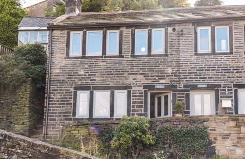 Hepworth Cottage | Bramble Cottage