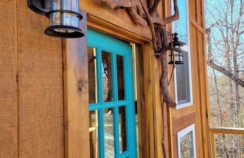 Pickens Cabin | Branches Up Tree House Mountain Getaway