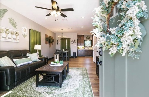 San Angelo House | Brand New 2BR/2.5BA Concho River