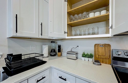 Ocala House | Brand New 3BR, 2BA, Sleeps 8, Near Key Sights