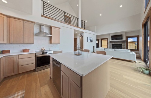 Hartsel House | Brand new build 3-bedroom house with WiFi in Fairplay