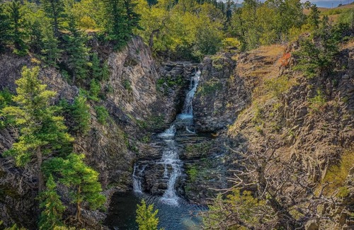 East Glacier Park Cabin | Brand new cabin, down the road from Glacier National Park, near East Glacier