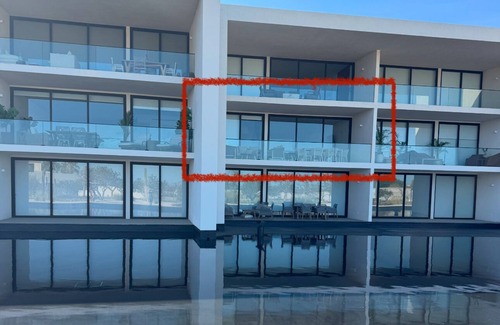 El Zacatal Apartment | brand new condo 5 mins to the beach and san jose !