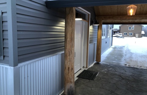 Badger Apartment | BRAND NEW! Fully ADA Accessible sleeps 4 comfortably. 10 minutes from Fairbanks