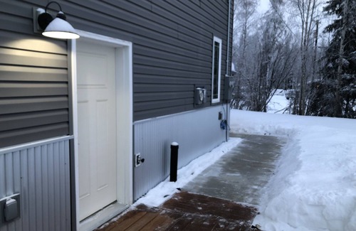 Badger Apartment | BRAND NEW! Fully ADA Accessible sleeps 4 comfortably. 10 minutes from Fairbanks