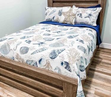 Cedar Lane House | BRAND NEW gorgeous water front home on Caney Creek