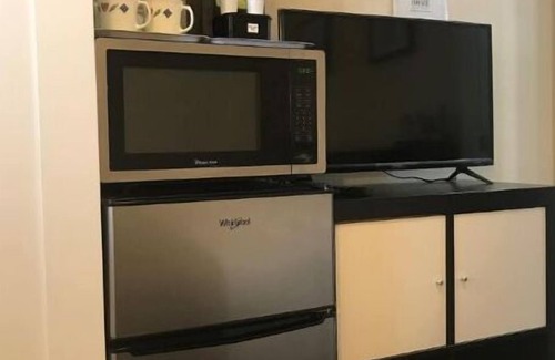 Burbank Apartment | Brand New Guest Suite + Luxurious Bath, Near SJC