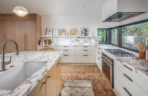 Encinitas House | BRAND NEW LUXURY BEACHFRONT HOME @ MOONLIGHT BEACH