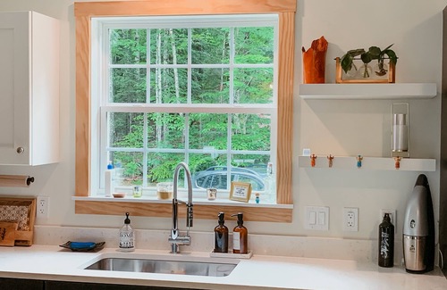 East Madison House | Brand new Mountain Side Family Retreat