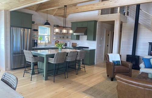 Rangeley Plantation Cabin | BRAND NEW, Niboban Cabin 14 - Golden Smelt, shared waterfront community
