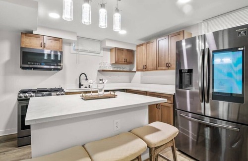 Southwest Minneapolis Apartment | BRAND NEW! Private and Modern 2BR Unit
