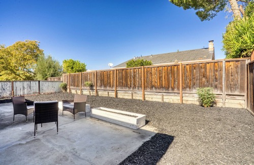 Livermore Cottage | Brand NEW REMODEL 3-bedroom cottage in enjoyable Livermore with WiFi