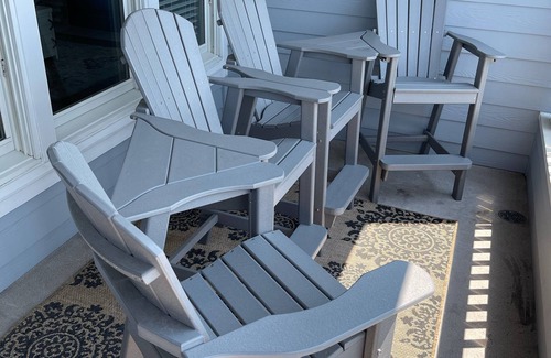 Manteo Condo | Brand New Totally Renovated Marina Front Condo in Pirates Cove.