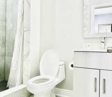 Brantford Hotel | Brant Inn