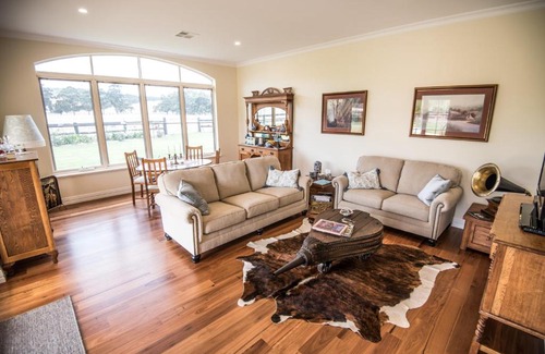 Keysbrook Bed & Breakfast | Braybrook Boutique Bed and Breakfast