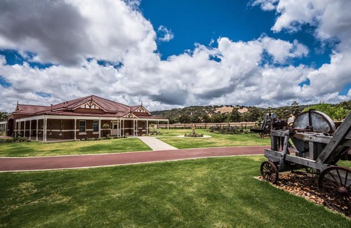 Keysbrook Bed & Breakfast | Braybrook Boutique Bed and Breakfast