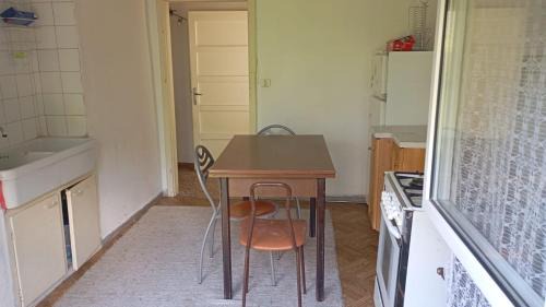 Dosoledo Apartment | Breakfast with mountains view