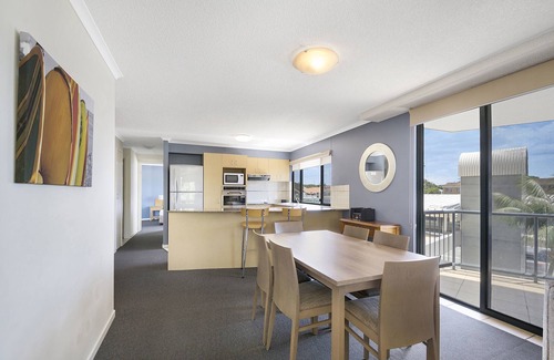 Caloundra Apartment | BreakFree Grand Pacific Resort