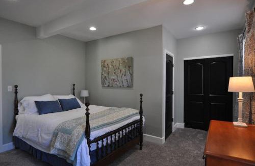 Columbus House | Breath of Fresh Air - House- 3 BR 2BA