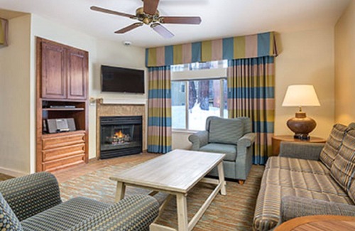 Round Hill Village Resort | Breathtaking in all directions!