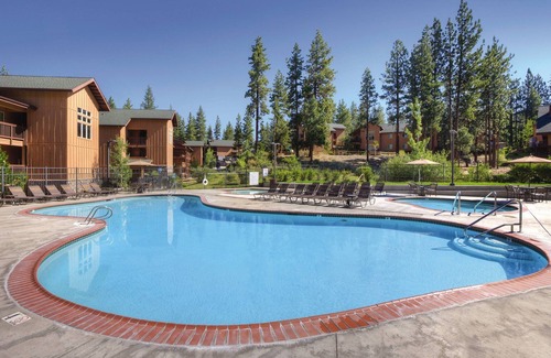 Round Hill Village Resort | Breathtaking in all directions!