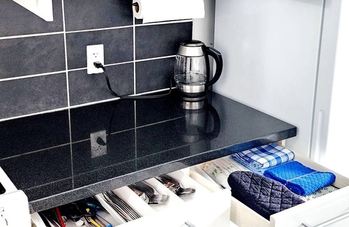 Crosstown Condo | Breathtaking view with swimming pool-BlueMoon Stay