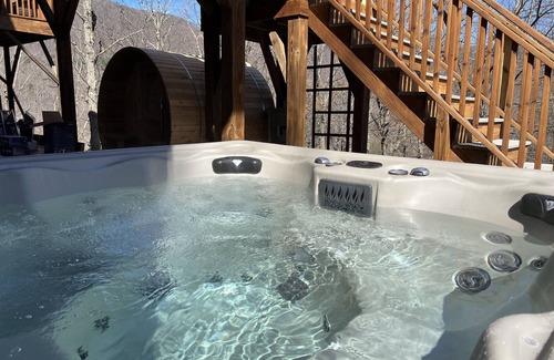 Candler House | Breathtaking Views-Games-Cinema-SPA | Cardinal Ridge