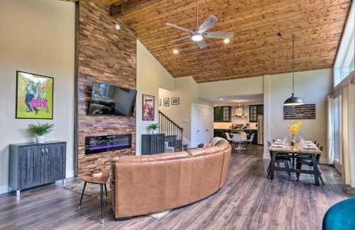 Chimney Rock House | Breathtaking Views Unique Chimney Rock Cottage!