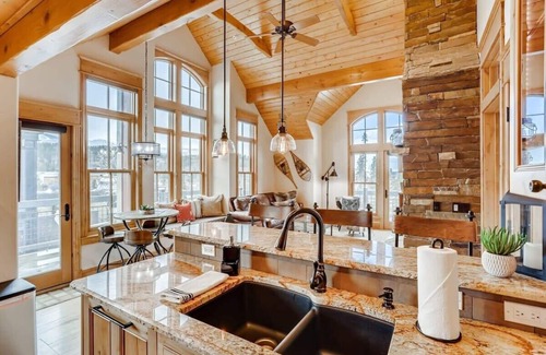 Historic District Apartment | Breckenridge Bliss, Majestic Mountain Views
