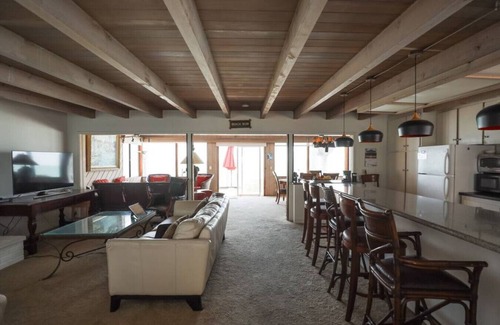 Capistrano Beach Apartment | Breezes, Beaches, and Bliss - Capistrano Beach