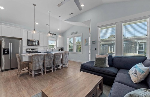 Corolla Light Condo | Breezy Bungalow Pet-Friendly With Community Amenities